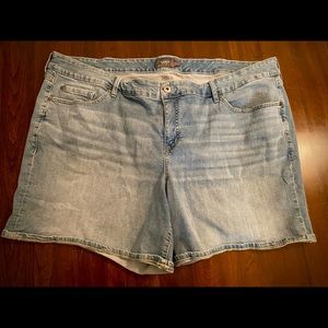 Torrid size 26 jean shorts. Brand new, never worn.